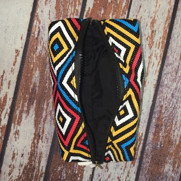 🌺Beautiful Bright Geometric Print Cosmetic Bag - Picture 5 of 5